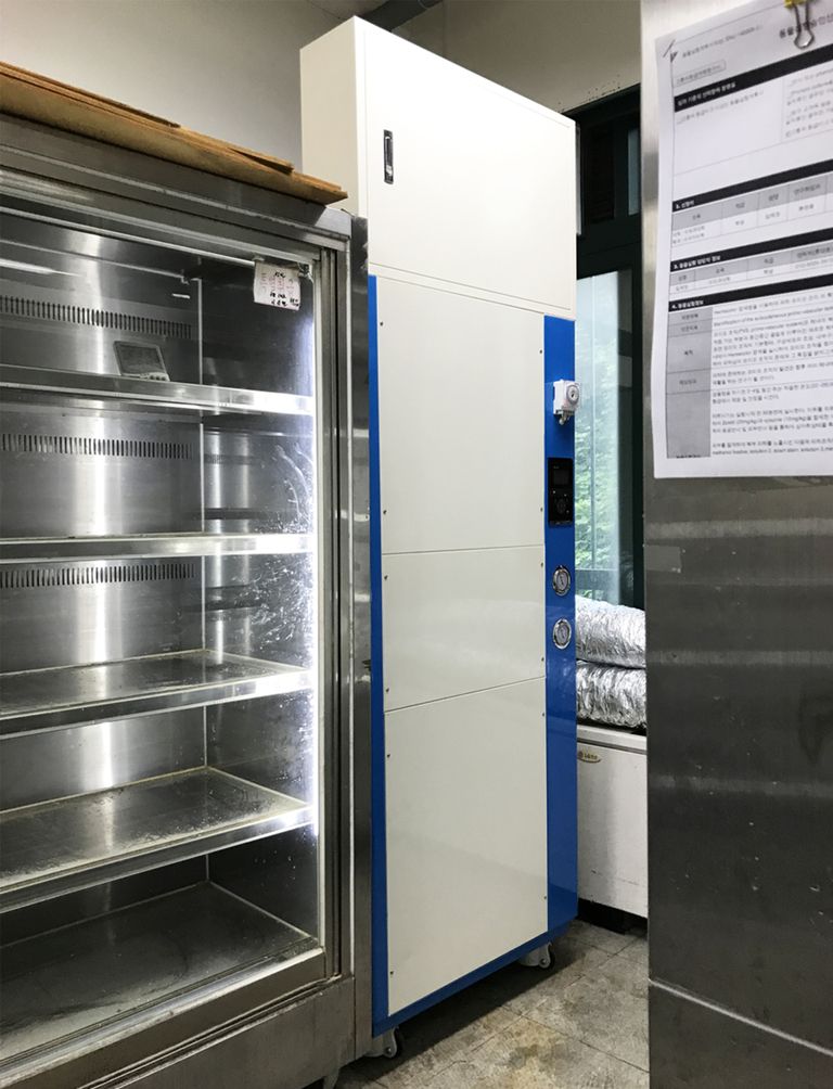 ENVIRONMENT CONTROLLED REARING SYSTEM