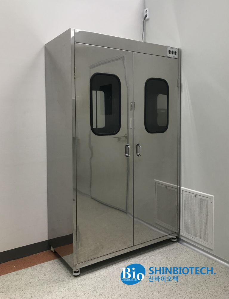 U.V Sterilizer (UV 살균옷장)